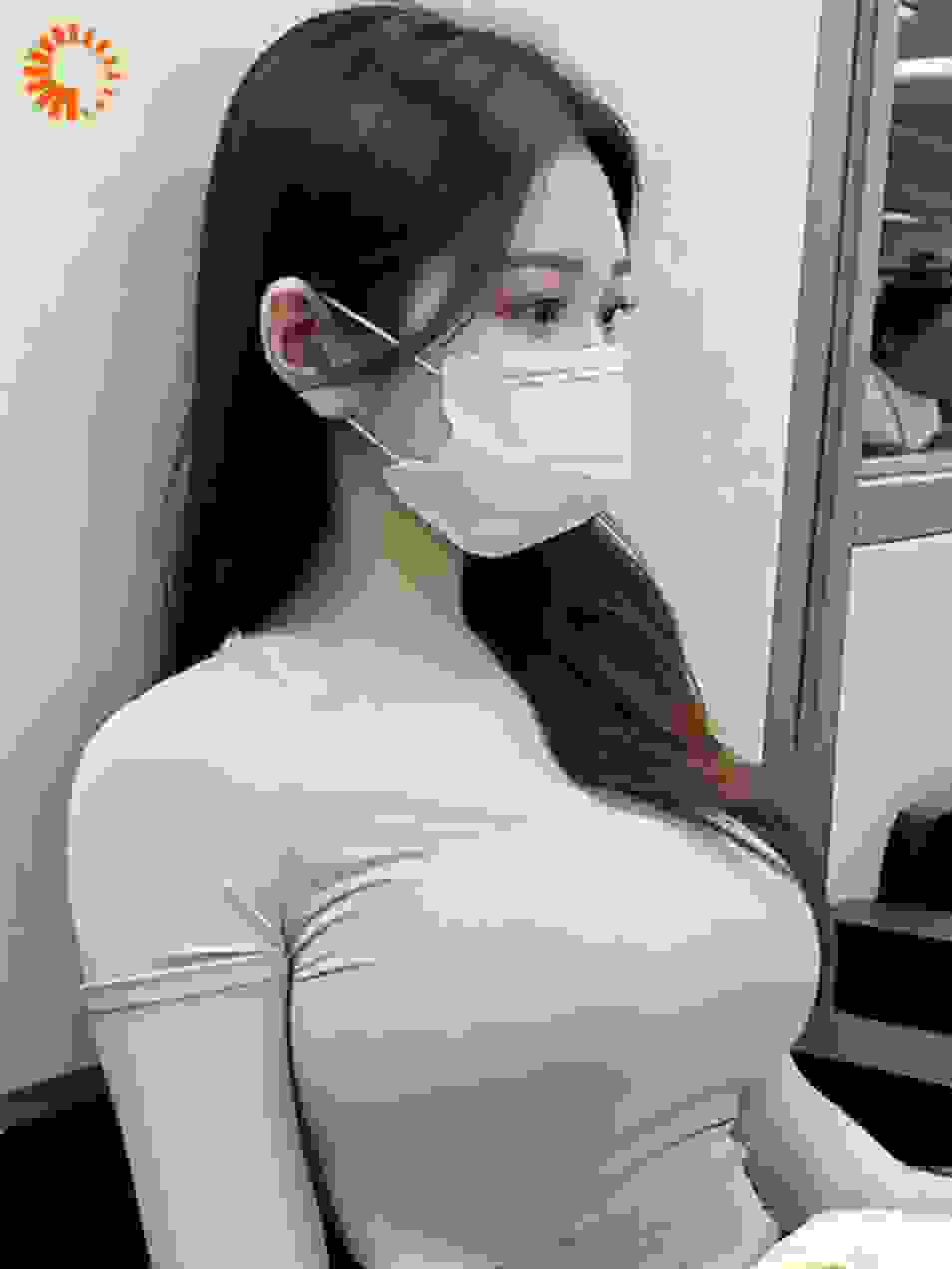 房东美妈借我家住一周，孤男寡女的夜晚，我们都红了眼